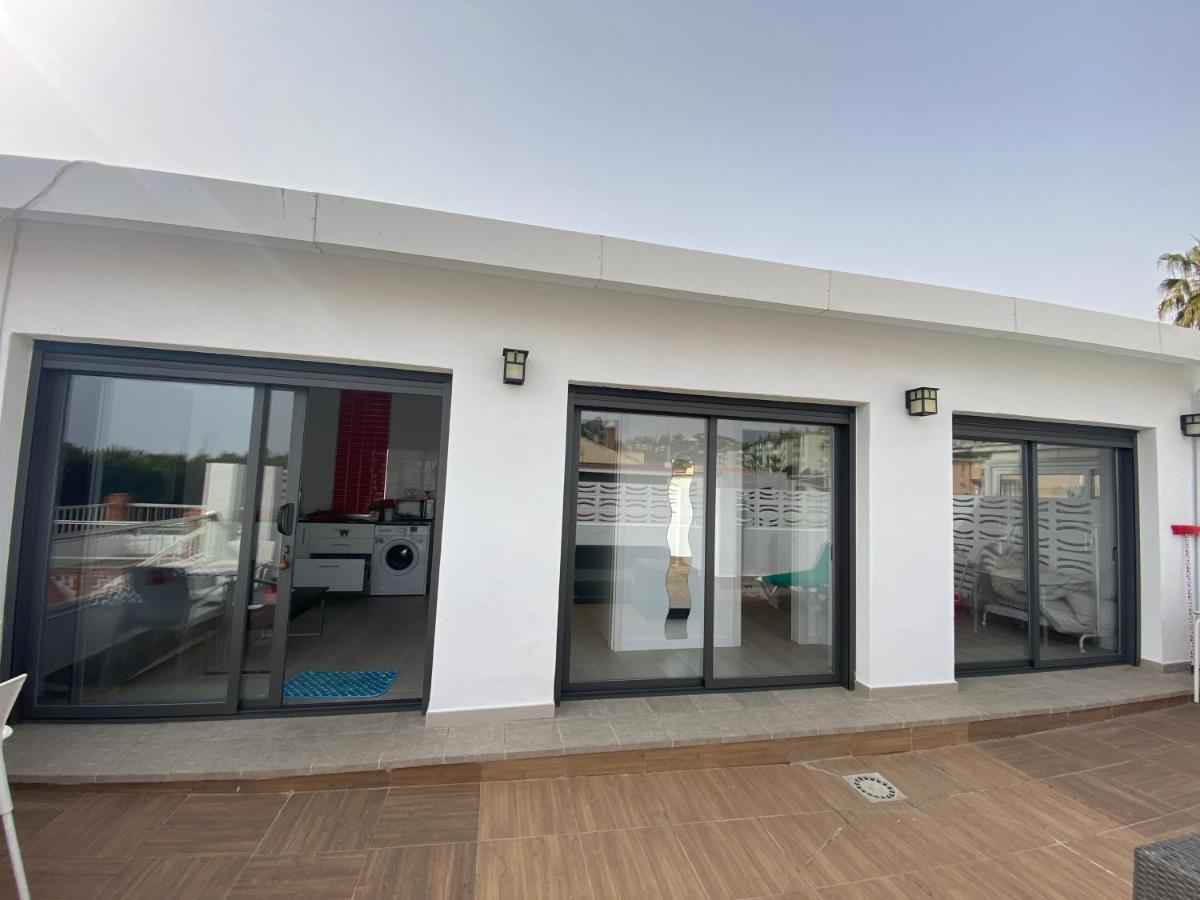 Casa Carmen Atico Primera Linea De Playa Málaga Dış mekan fotoğraf