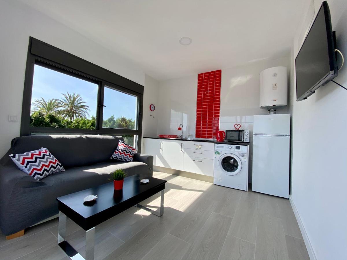 Casa Carmen Atico Primera Linea De Playa Málaga Dış mekan fotoğraf